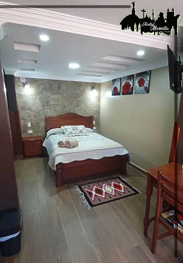 Hostal Marsella Quito 2*,  Equador