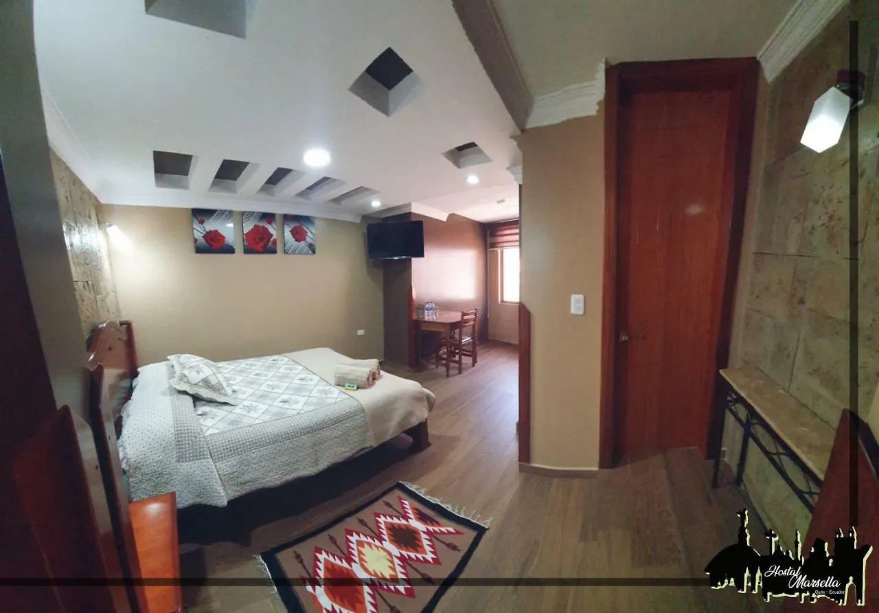 Hostal Marsella Quito Albergue